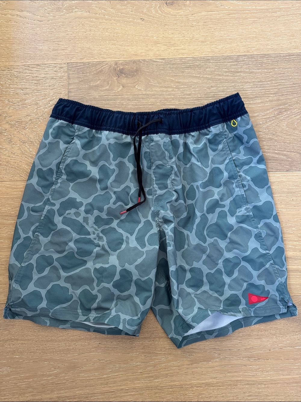 Florence Men's Shorts in Navy & Light Blue